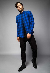 BeingHumanClothing-AW17-Lookbook-18-740x1080.thumb.jpg.1eea0800ad8e0d59c046638f6430cd91.jpg