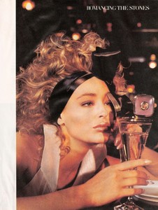 Blanch_Vogue_US_December_1986_04.thumb.jpg.b9a27d18a79bd7eb84ad88181c1f2dad.jpg