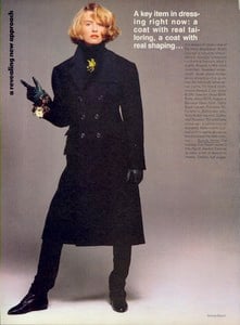 Blanch_Vogue_US_July_1985_05.thumb.jpg.fd37b7a7b211f013d6f92dbb3f3422f2.jpg