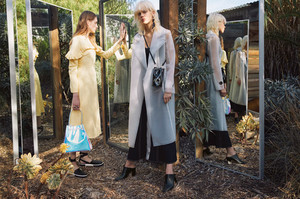 Charles-and-Keith-spring-2018-ad-campaign-the-impression-03.thumb.jpg.96cfd5d840f5bfb31c11df554a1927d9.jpg