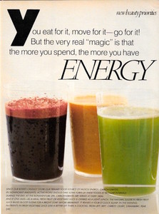 Comte_Vogue_US_June_1982_05.thumb.jpg.8c0b02a11b28db120e7abc1a3ebf829e.jpg