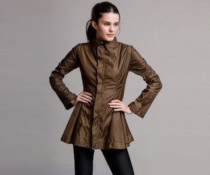 Light-Trench-Coat-1.jpg