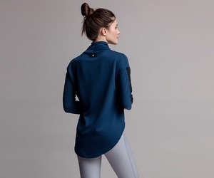 Long-Asymmetrical-Shirt-Detail-1.jpg