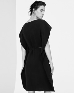 Loro-Piana-Side-Drape-Matte-Silk-Side-Drape-Silk-Dress.thumb.jpg.67a19107d5a3eb5fba007c200066ccc2.jpg