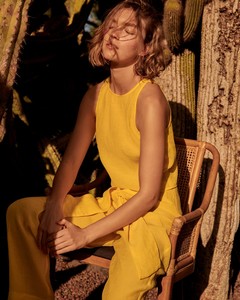 Mango-Committed-Spring-Summer-2018-Campaign42136.thumb.jpg.8422b8d35cc904588c09b8e75078d3c0.jpg