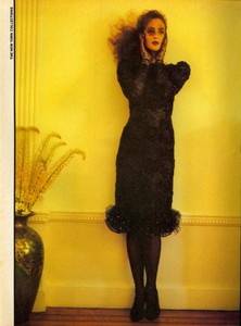 Metzner_Vogue_US_September_1984_01.thumb.jpg.678e72be9a7b3777fe6f2b49b2e021ec.jpg