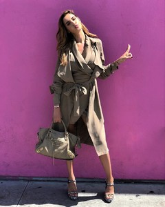 Nabilla-Benattia-Feet-3371732.jpg