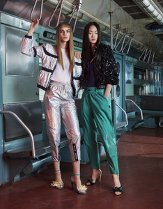Patrizia-Pepe-spring-2018-ad-campaign-the-impression-17.thumb.jpg.778b6632caa2634cf7dc1edbd39f3ea5.jpg