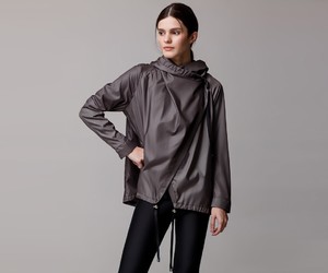 Poncho-Silver-Front2.jpg
