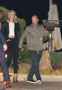 Rosie-Huntington-Whiteley-and-Jason-Stahtam-at-Nobu--04.thumb.jpg.5097980dc9d38bbfefc564b29c2bb8eb.jpg