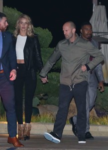 Rosie-Huntington-Whiteley-and-Jason-Stahtam-at-Nobu--08.thumb.jpg.876de1ab88bb451234822a23ad5c5341.jpg