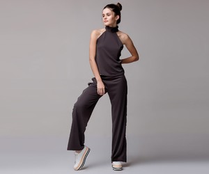Snap-Pants-Whole-Body-Front.jpg