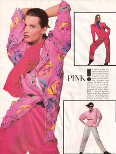 Tapie_Vogue_US_December_1986_03.thumb.jpg.87269aafb59a94f4d1d5e31785327a15.jpg