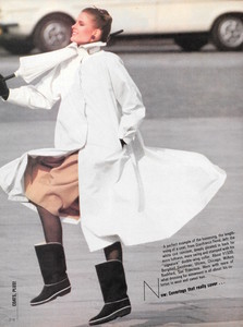 Toscani_Vogue_US_August_1981_05.thumb.jpg.a064c04823c6c921ba15c48d0d18f66e.jpg