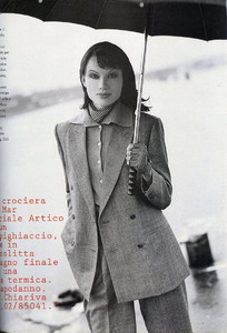 Unknown-Elle-Italia-November-1995-Cartoline-Dal-Nord-ph.Guido-Hildrebrand_10.thumb.jpg.2ddf6baa6aebf39088c27ecdf3b5e2c5.jpg