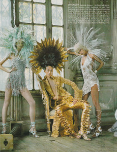 VOGUE_GER_OCT_2002_AFANADOR_4.jpg