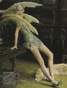 VOGUE_GER_OCT_2002_AFANADOR_6.jpg