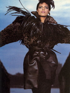 Varriale_Vogue_US_November_1983_04.thumb.jpg.7595e9956255ed9480680a76658701f2.jpg