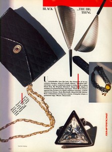 Vogue_US_November_1982_05.thumb.jpg.d391f437dbf56c07a60fe54e9a213659.jpg