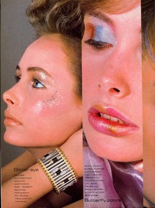 Vogue_US_November_1984_05.thumb.jpg.53dd149abc478bc99d9a6bc6d171ea64.jpg