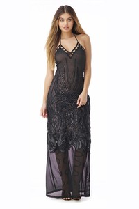 ah713-7p_raicheal_blk_front.jpg