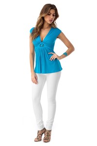 aleydis_ad007-rx_turquoise_front2.jpg