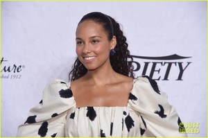 alicia-keys-power-of-women-06.jpg