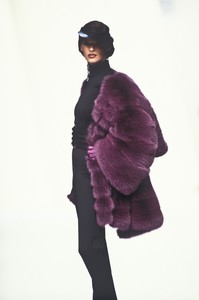 claude-montana-fw-1992-4.thumb.jpg.5fb9b01ca894d5943a66b7482dfc89cb.jpg