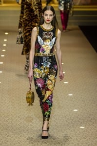 dolce-e-gabb-rf18-1130.thumb.jpg.532d4aa652df9214b30a58b93c693f8d.jpg