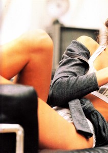 elle_fr_14_sept_1987_34.thumb.jpg.7b974b0c5980cc8d419aa9344d651e54.jpg