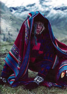 elle_fr_17_dec_1984_2.thumb.jpg.40a52c6db2b86e26ccebd97c61c89ce5.jpg