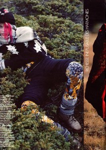 elle_fr_17_dec_1984_6.thumb.jpg.3bd036d6b4c380552bd354cc3d0395a7.jpg