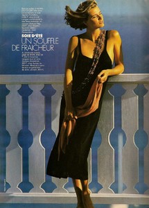 elle_fr_19_june_1989_4_MH.thumb.jpg.a15a9d5ac09669d92c958c6a41efc270.jpg