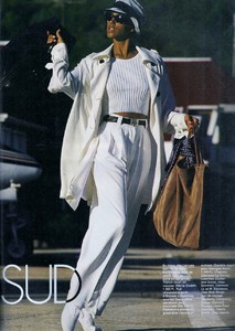 french_elle_29011990_3.thumb.jpg.6fd6bfaddee890065b3ad30560b3e802.jpg
