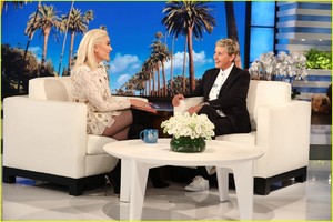 gwen-stefani-ellen-show-02.jpg