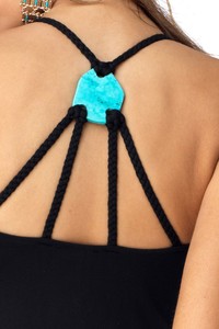 hala_aa654-rx_black_back-detail.jpg
