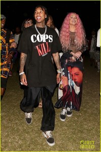 iggy-azalea-tyga-spend-time-together-coachella-01.jpg