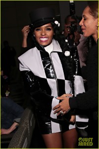 janelle-monae-gets-support-from-lupita-nyongo-at-dirty-computer-nyc-screening-09.jpg