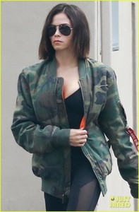 jenna-dewan-steps-out-ahead-of-channign-tatum-split-news-04.jpg