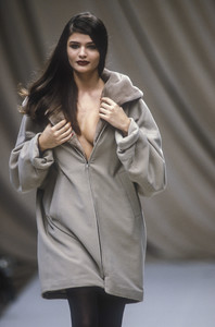 jil-sander-fw-1991-2.thumb.jpg.09fdcb6f8b316fd4fbcb4943c28767ff.jpg