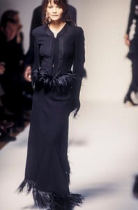 jil-sander-fw-1993-13.thumb.jpg.9d67128c9ba164c3d3caaccf4b7d14ba.jpg