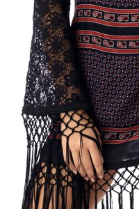 juju_ab508-dv_black_front-detail.jpg