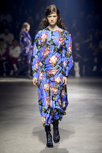 kenzo-rf18-0057.thumb.jpg.725211d2bfae5e569e2ab843a23211eb.jpg