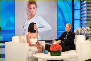 kim-kardashian-ellen-degeneres-show-april-2018-01.thumb.jpg.87dc0a8a436c683c8f60a4c1579ce678.jpg