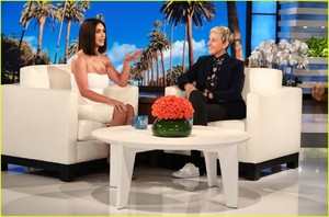 kim-kardashian-ellen-degeneres-show-april-2018-02.thumb.jpg.da65174a04548a7235d0f7dc95ec7127.jpg