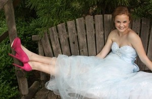 kinopoisk.ru-Mackenzie-Lintz-2987411.jpg