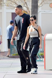 kourtney-kardashian-at-disneyland-in-anaheim-04-21-2018-0.jpg