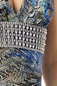 lyukman_q626-wu_cobalt_front2-detail.jpg