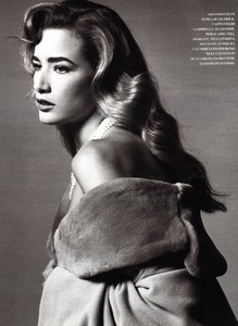 marie_claire_italia_oct_91_90.thumb.jpg.7c699168b9015407338306f54f00358f.jpg