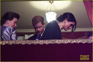 meghan-markle-prince-harry-queen-elizabeth-party-12.jpg